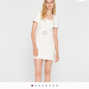 Club Monaco Elegant White Belted Dress With Sleeves